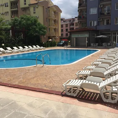 Отель Sunny Beauty Palace 4*